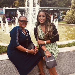 Meet your Posher, Michèle